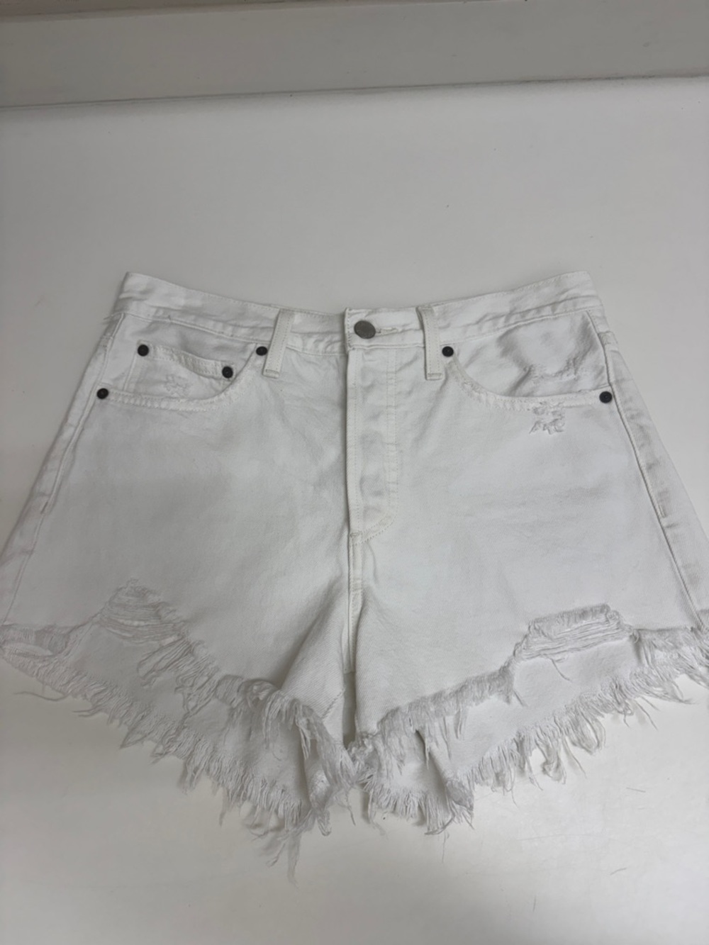 Denim Forum White Frayed Hem Jean Shorts - Women